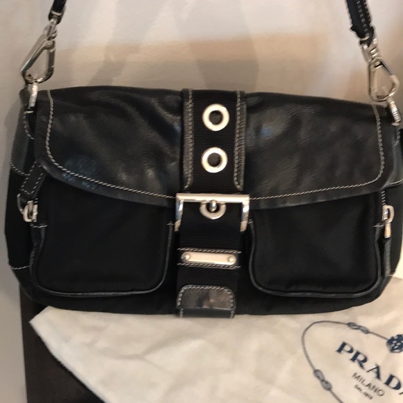 🔴💯🔥PRADA HANDBAG - Picture 3 of 8